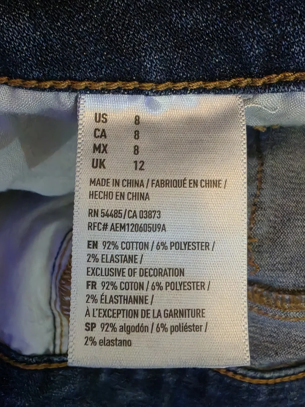 American Eagle Dark Blue Distressed Midi Shorts Mid Rise Denim Cut Off Womens 8 - Picture 8 of 8